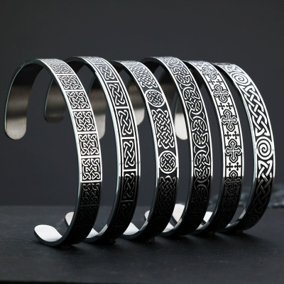 B2606011 open Cuff bracelet