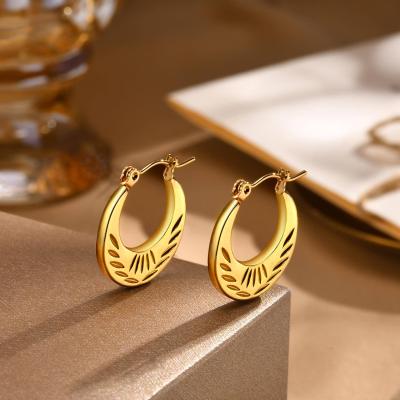 E2606010 C-shaped  Earrings